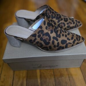 Vintage Havana Leopard Print Pointed Mules in Brown and Black